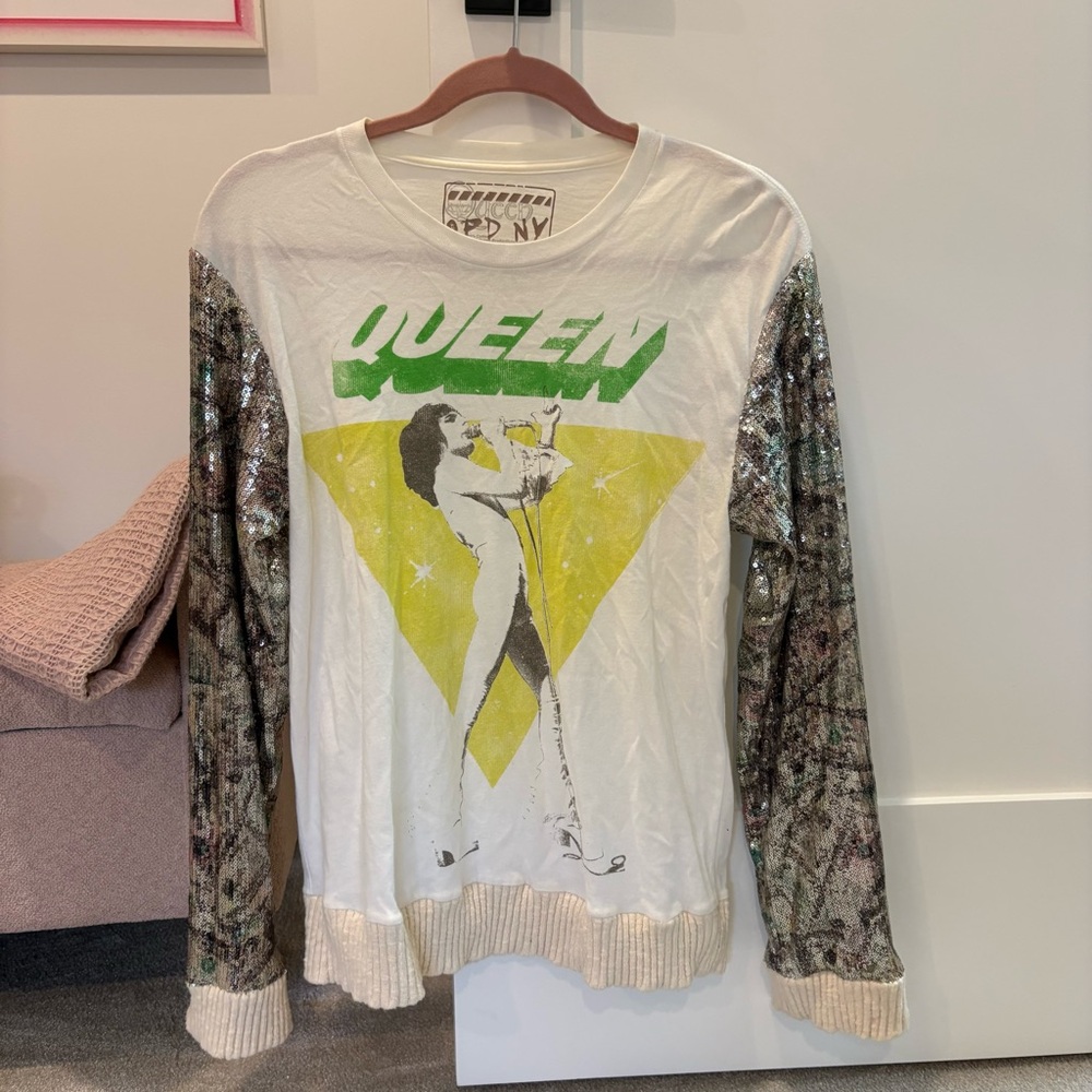 OPDNY Queen Graphic Sequin Long Sleeve Tee ✨
